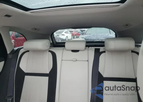 2018 Land Rover Range Rover Velar Se from USA, damaged, VIN SALYC2RV0JA705311